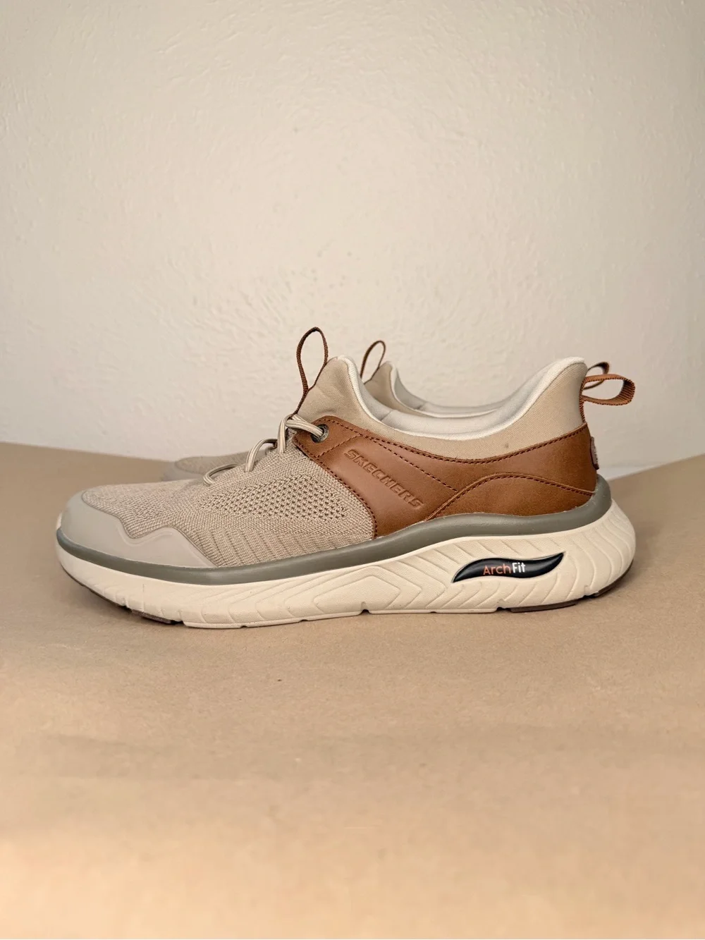 Sketchers arch fit slip ins sneaker - Picture 1 of 9